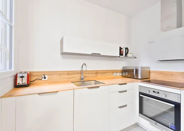 Arc De Triomphe Free Netflix 아파트 파리