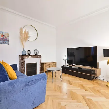 Arc De Triomphe Free Netflix Apartment